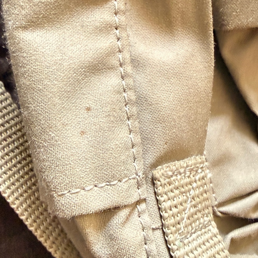 Kånken Tan Shoulder Bag-small - Picture 6 of 6
